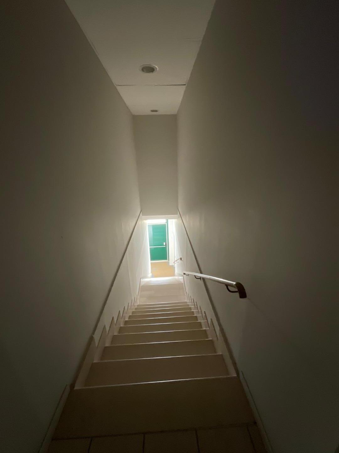 Ufficio in affitto a Cascina