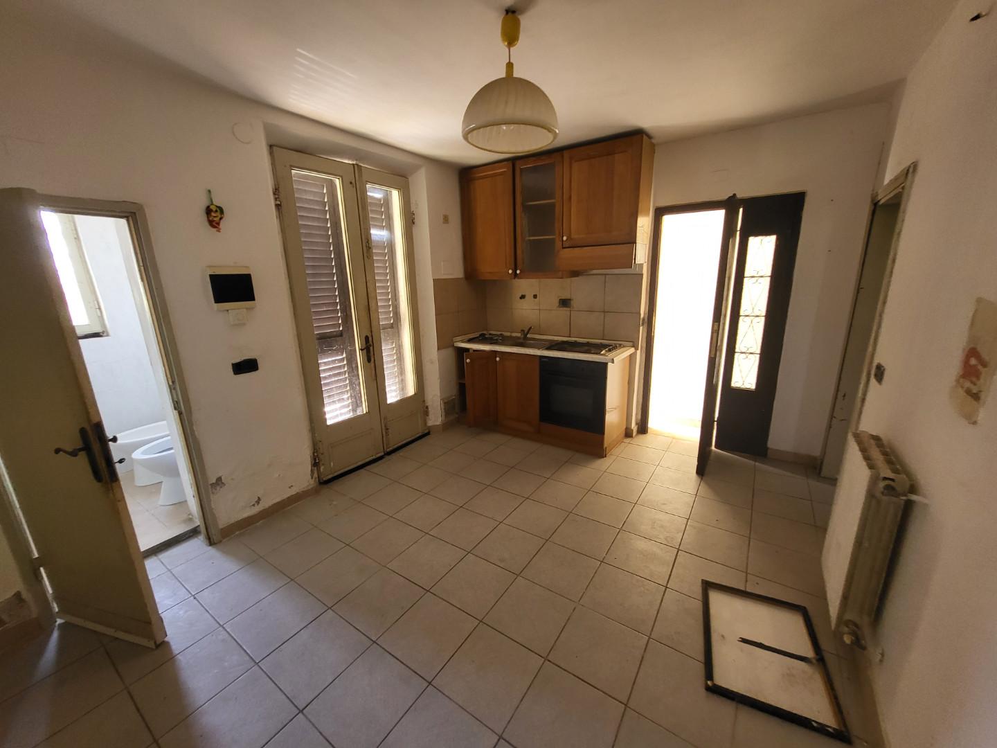 Quadrilocale da ristrutturare, Pontedera pardossi