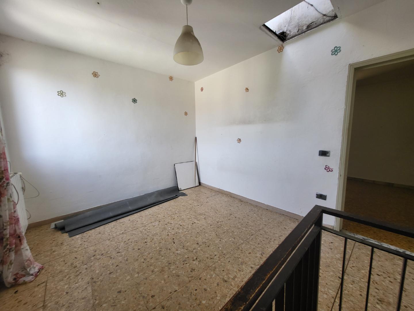 Quadrilocale da ristrutturare, Pontedera pardossi