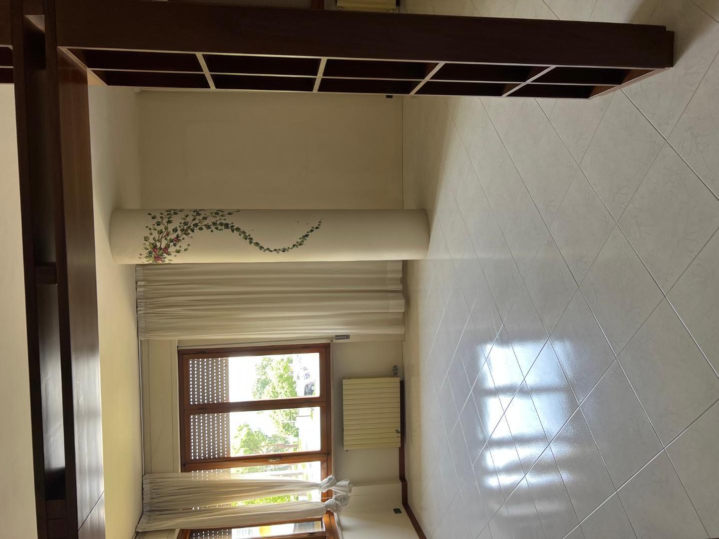 Appartamento con terrazzi, Calcinaia fornacette