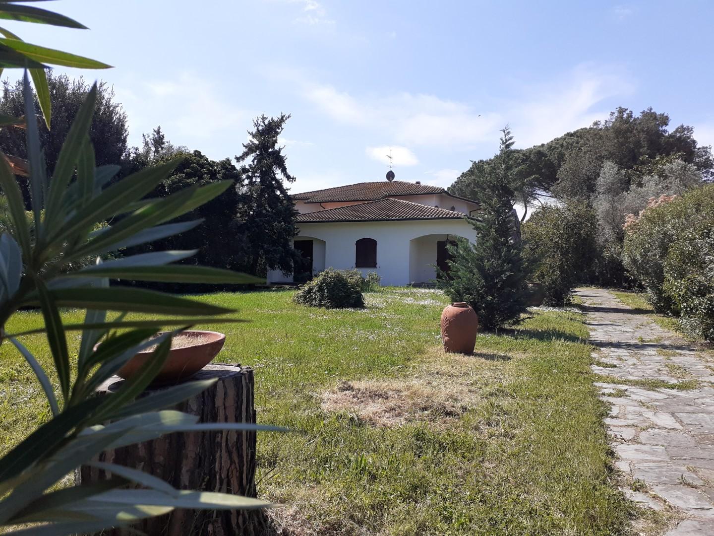 Villa con giardino, Cascina san frediano a settimo