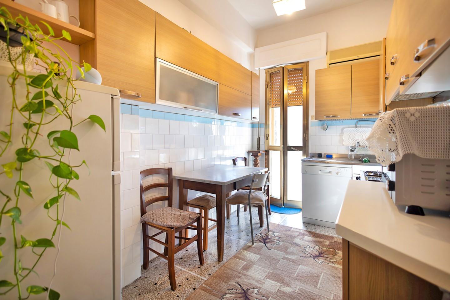 Trilocale con terrazzo a Cascina