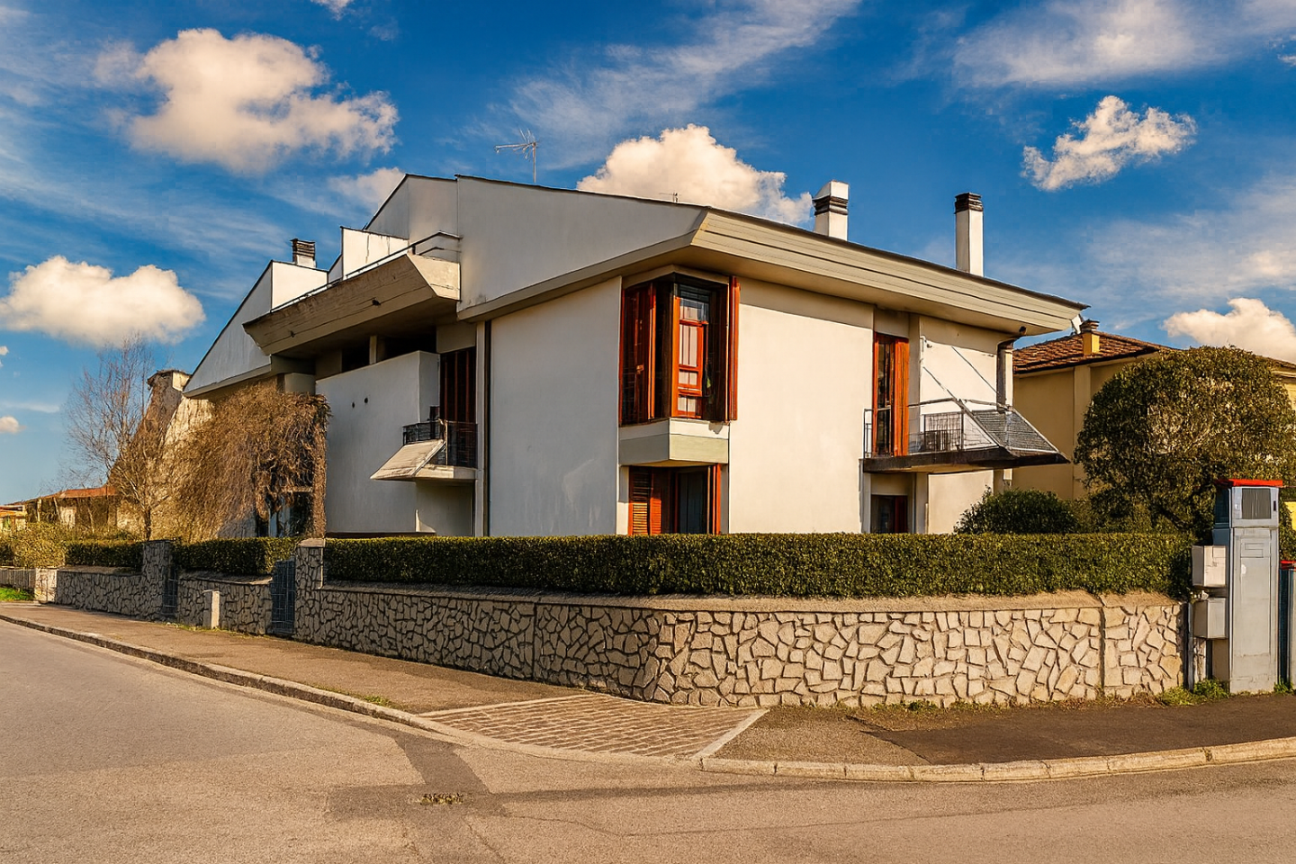 Villa Bifamiliare con giardino, Pontedera oltrera
