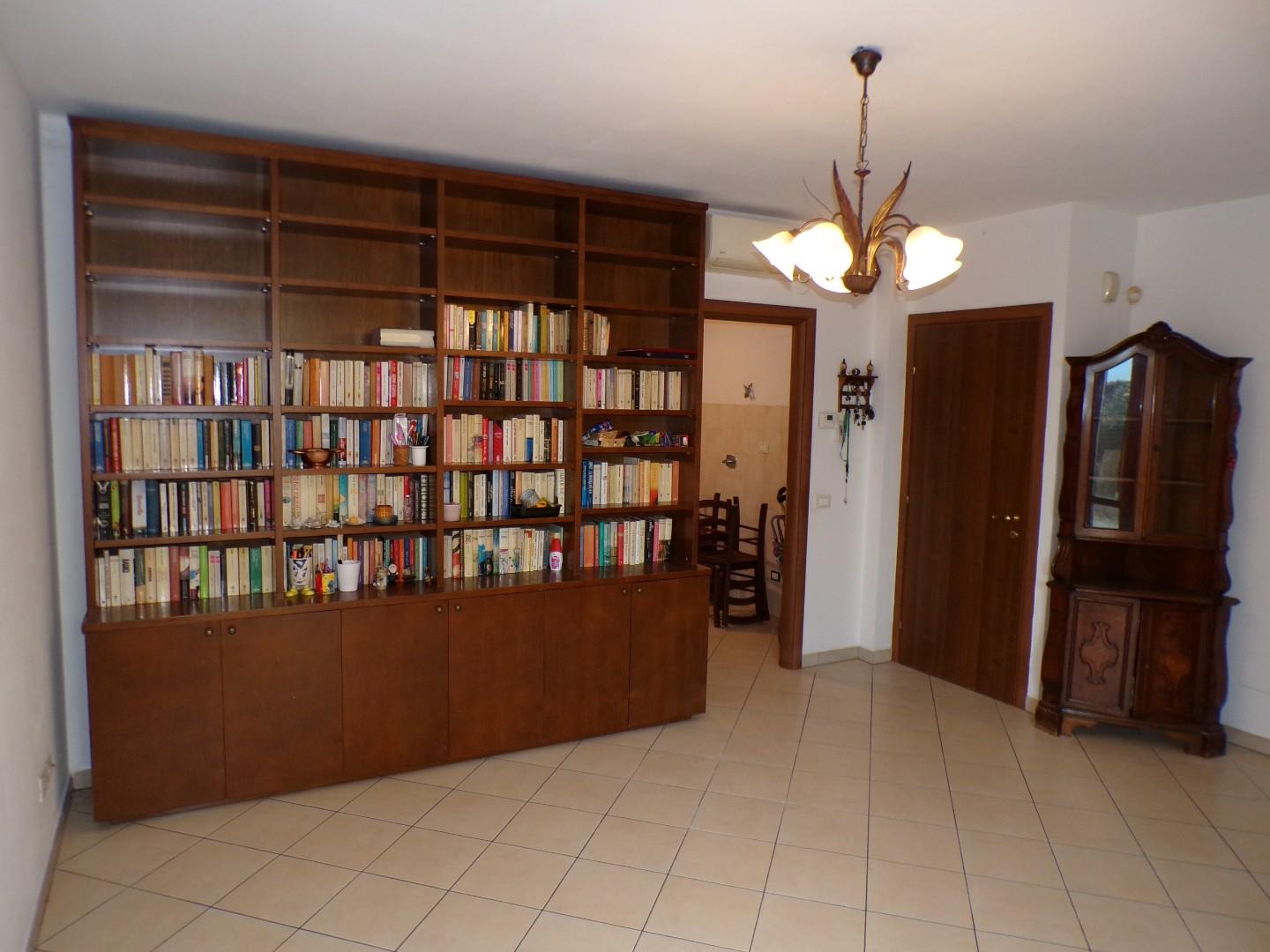 Villa con giardino, Cascina san frediano a settimo