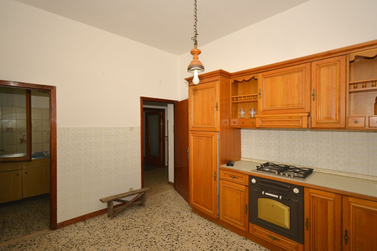 Villa con giardino a Civitella in Val di Chiana