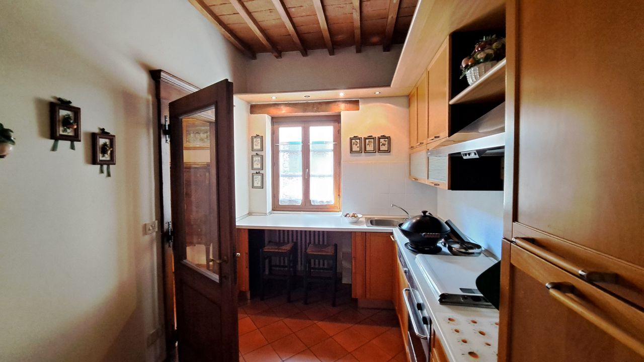 Appartamento con terrazzo a Arezzo