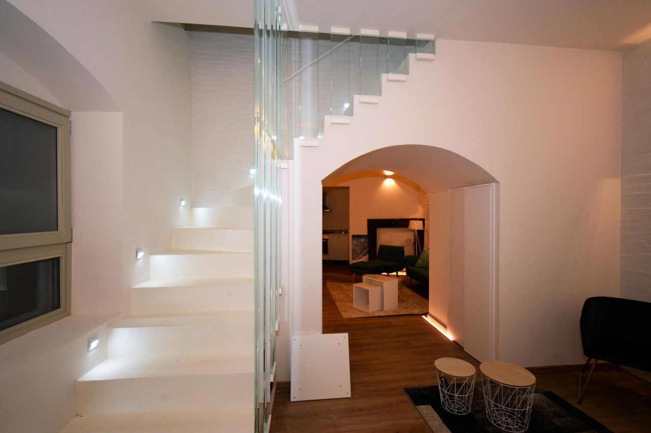 Casa indipendente in vendita a Arezzo