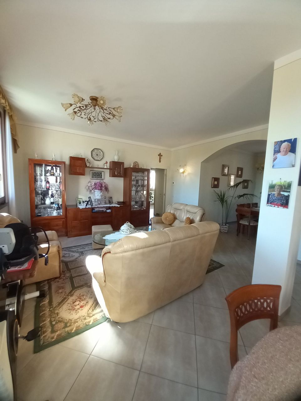 Villa con giardino in localit castelluccio, Arezzo