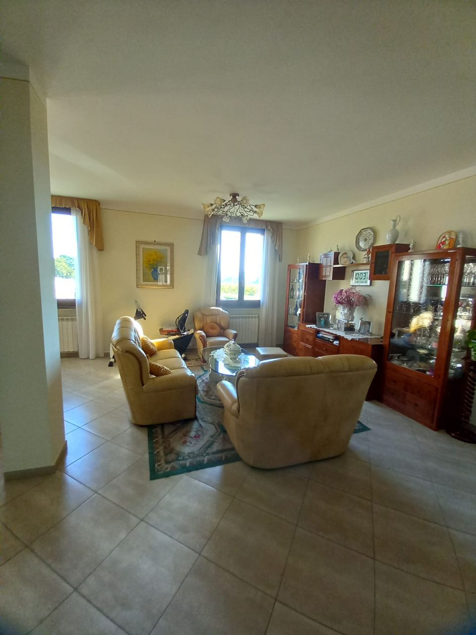 Villa con giardino in localit castelluccio, Arezzo