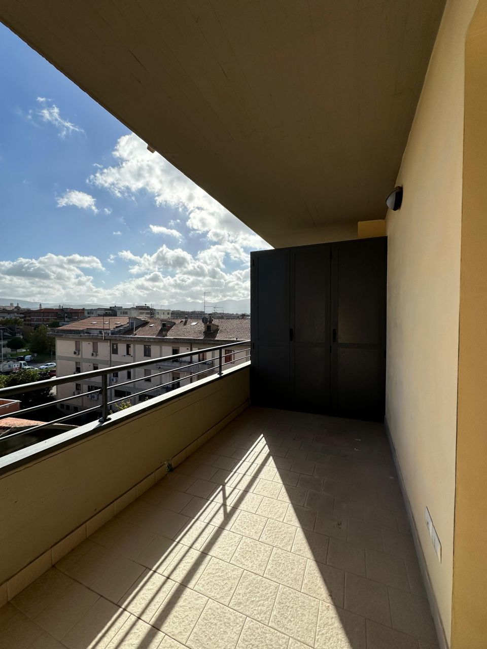 Trilocale con box a Arezzo