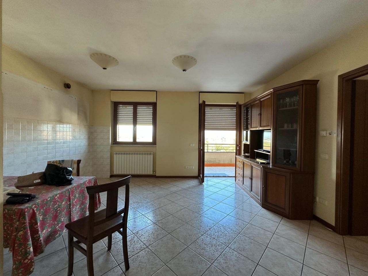 Trilocale con box a Arezzo