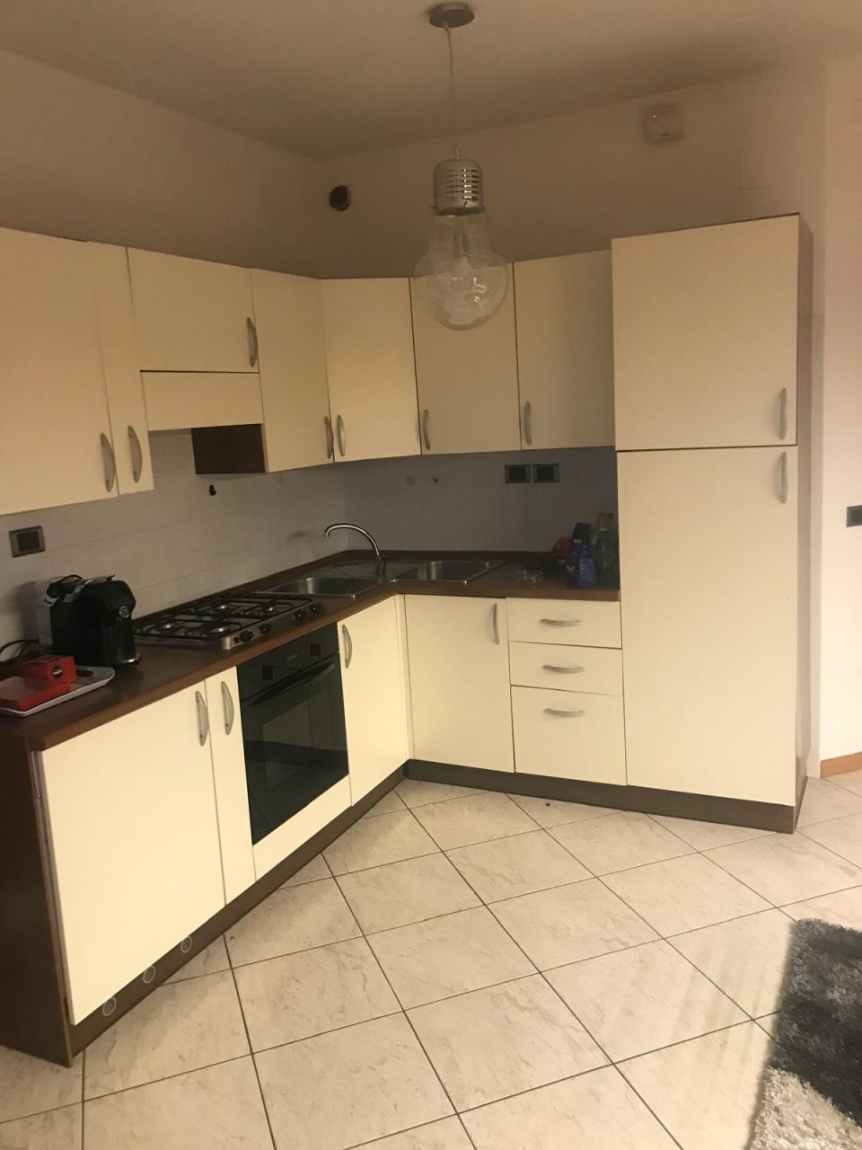 Monolocale arredato in affitto in via vittorio veneto, Arezzo