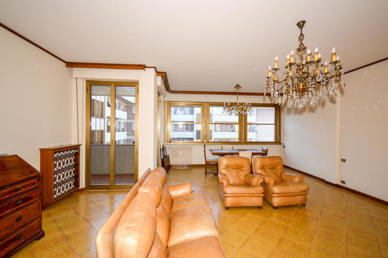 Appartamento con box in via vittorio veneto, Arezzo