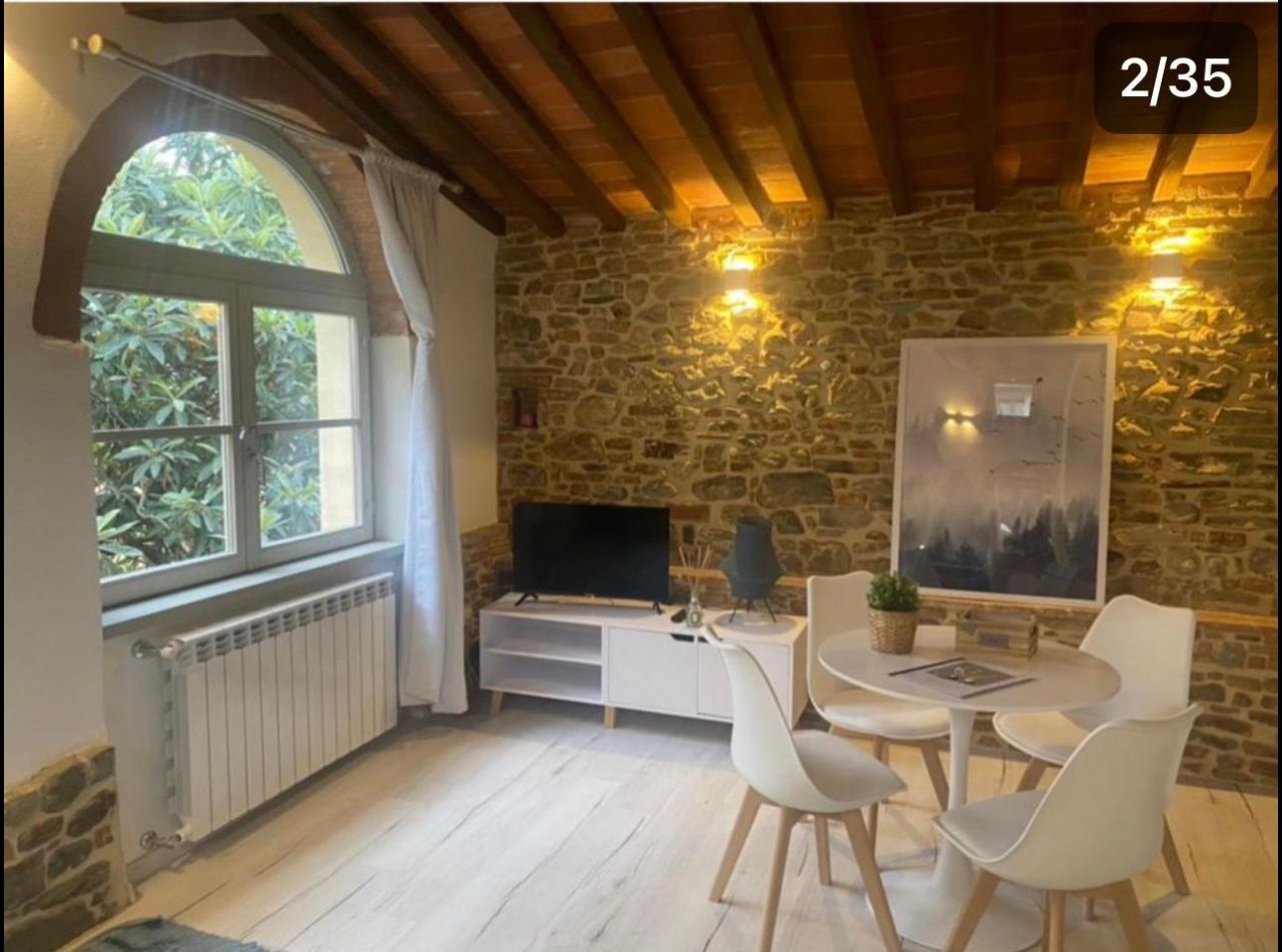 Bilocale arredato in affitto a Arezzo