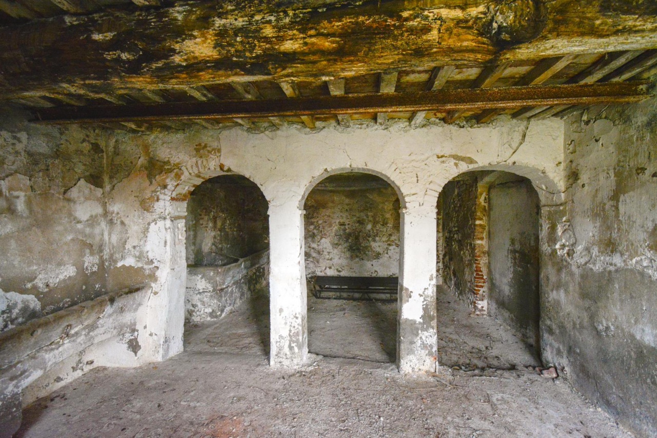 Rustico da ristrutturare in via setteponti, Arezzo