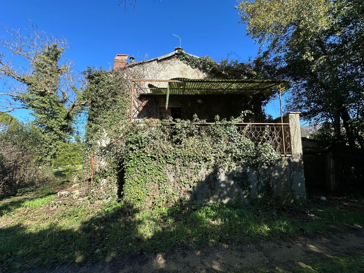 Rustico da ristrutturare in via di san fabiano, Arezzo