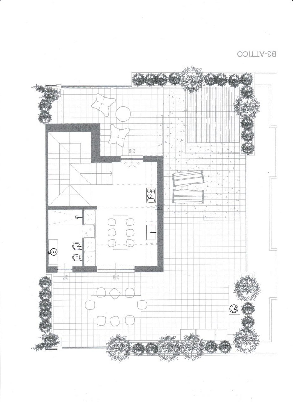 Quadrilocale con terrazzo in via francesco redi, Arezzo