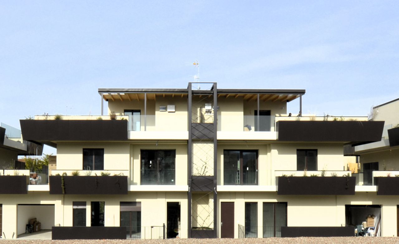 Quadrilocale con terrazzo in via francesco redi, Arezzo