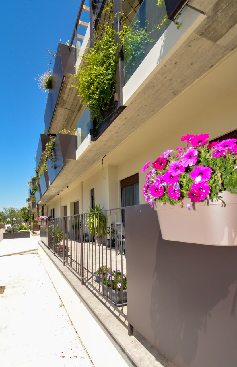 Quadrilocale con terrazzo in via francesco redi, Arezzo