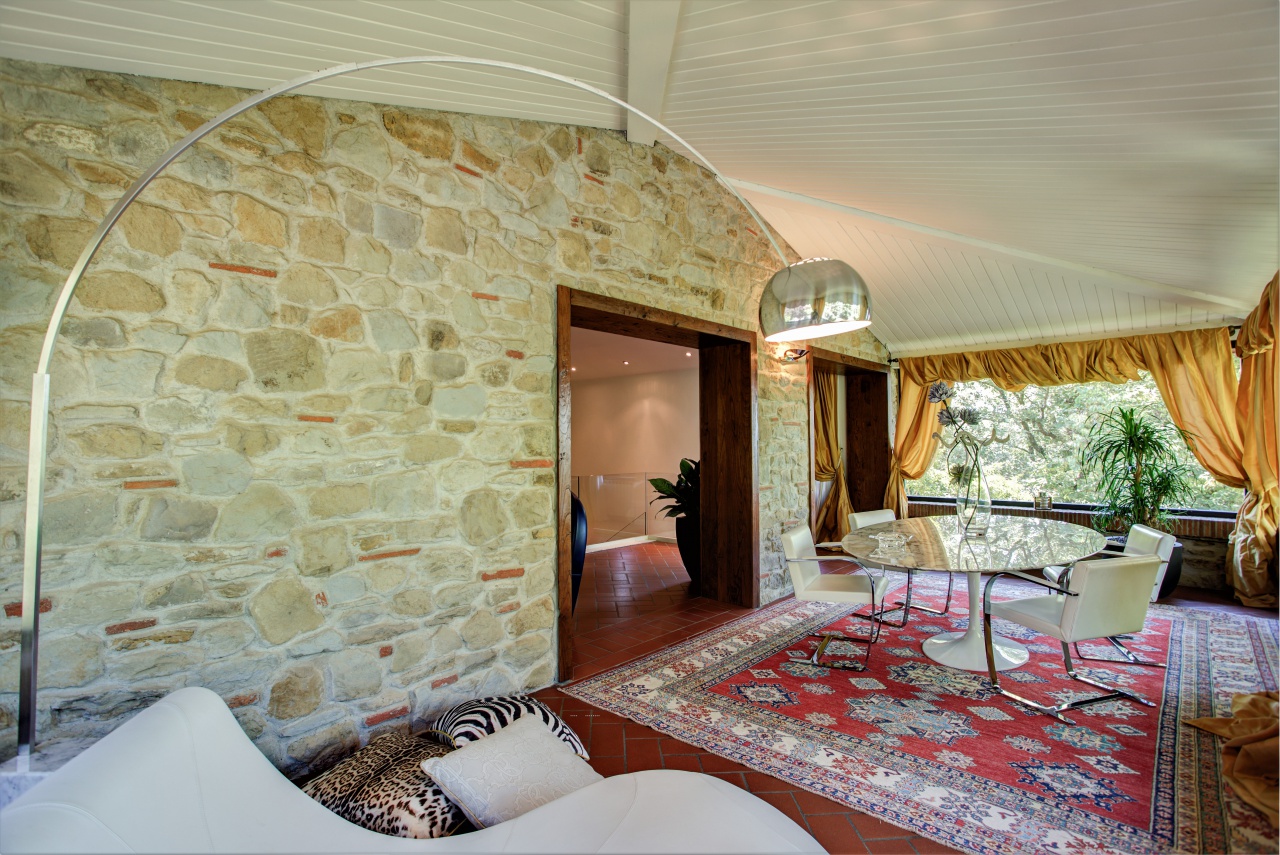 Villa in vendita a Arezzo