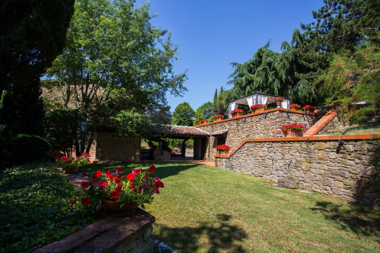 Villa in vendita a Arezzo