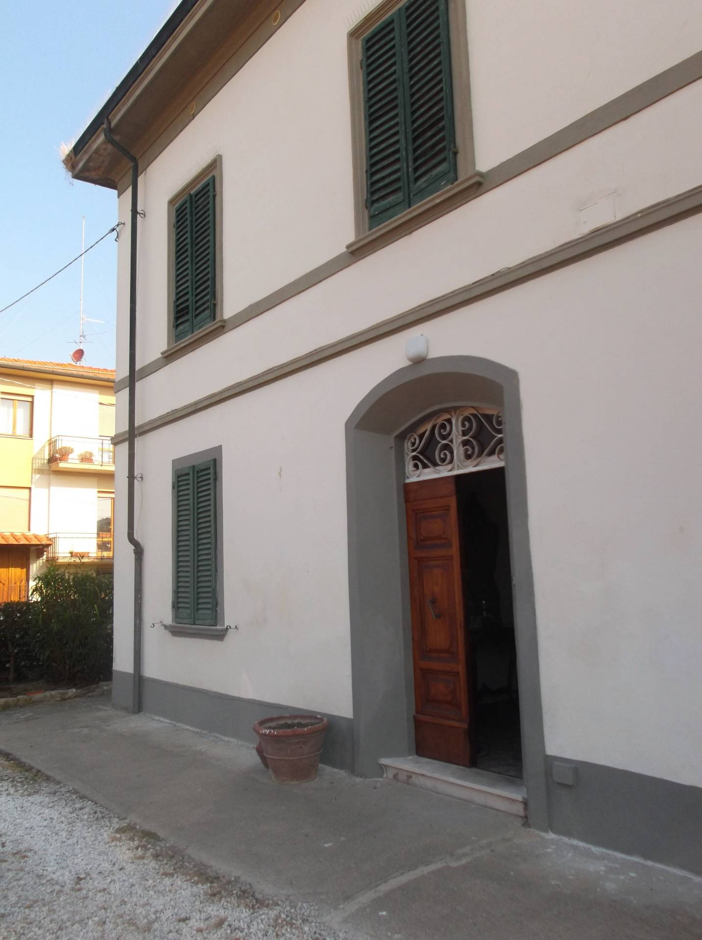 Casa indipendente con giardino a Pisa