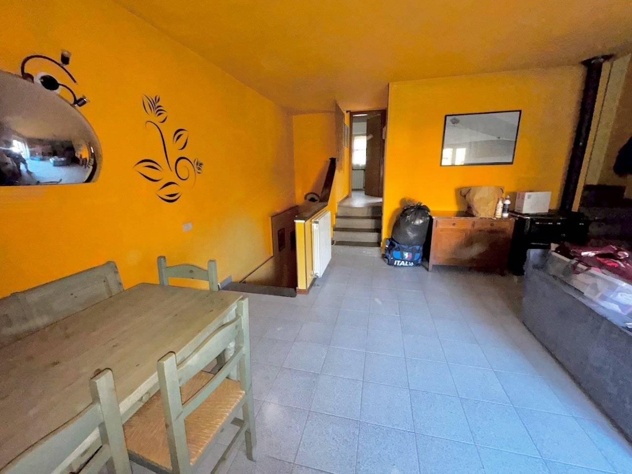 Villa con giardino a Vecchiano