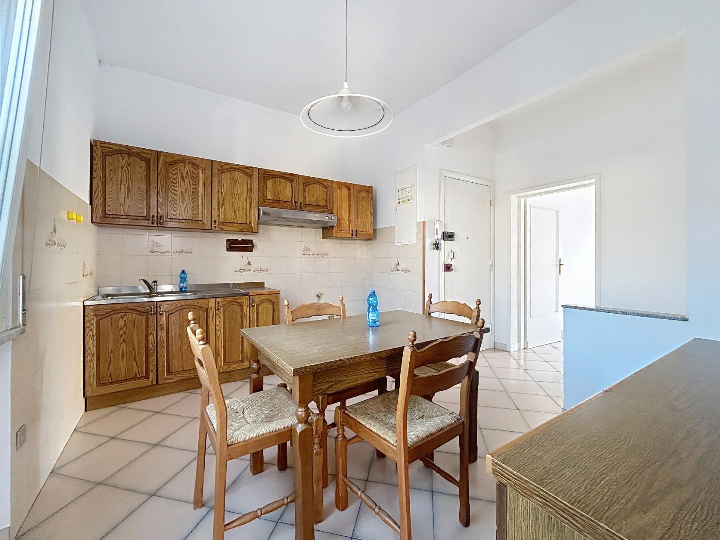 Quadrilocale in vendita, Pisa don bosco - battelli