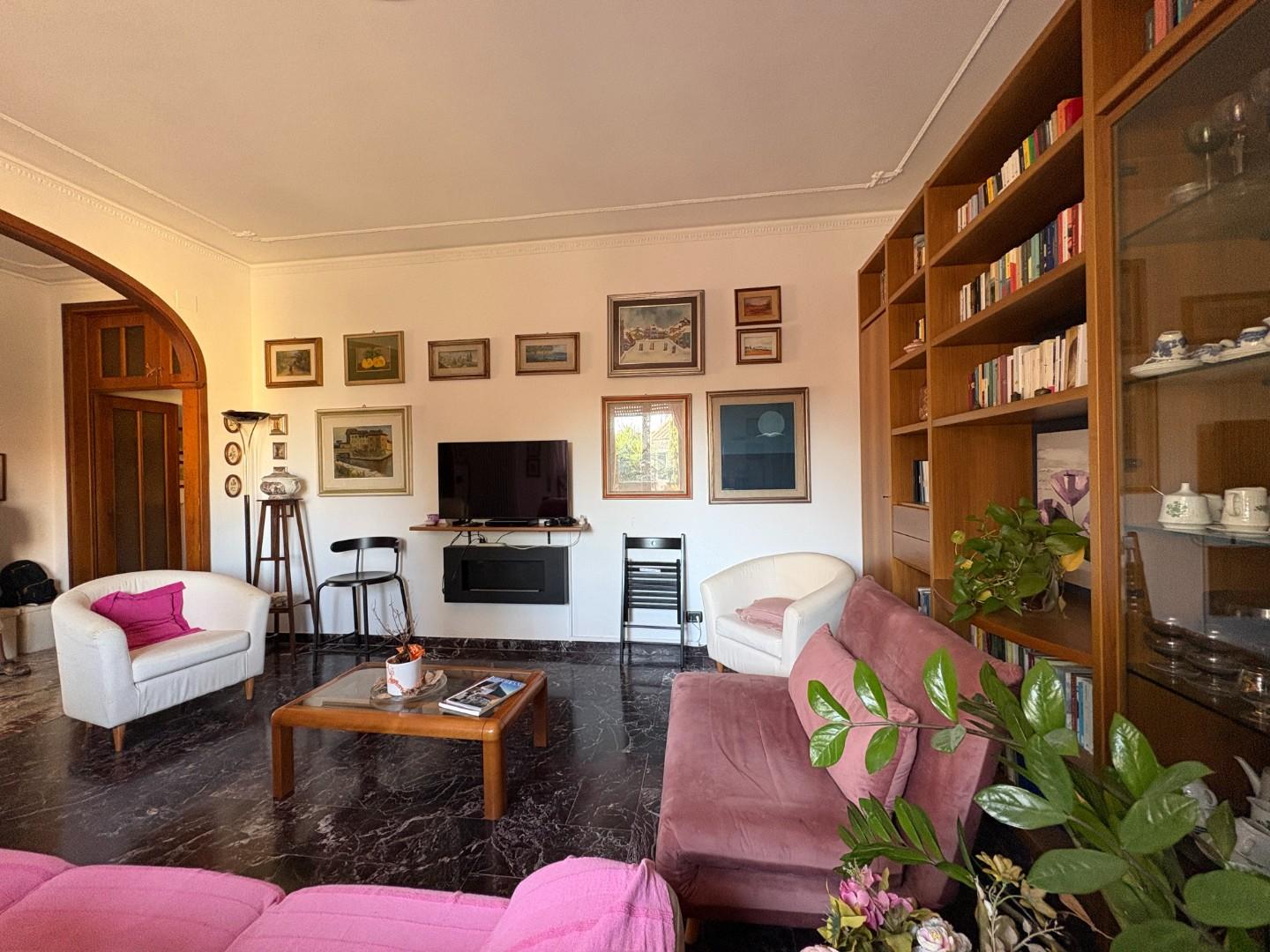 Villa con giardino a Vecchiano