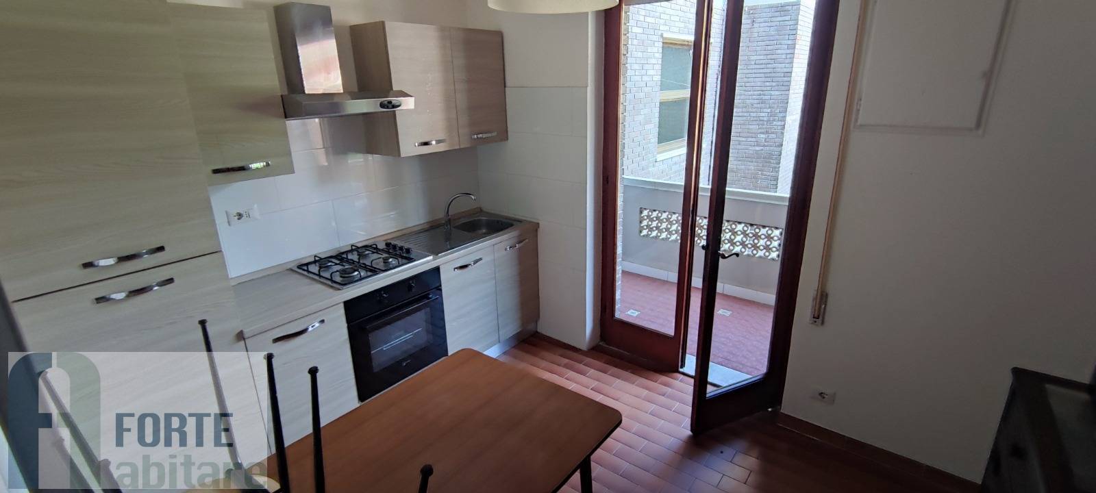 Appartamento in vendita a Massa, Ronchi