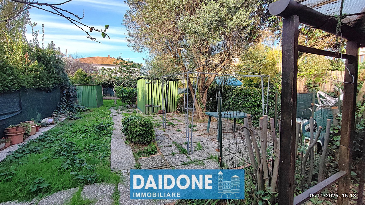 Casa indipendente in vendita in via don sturzo, Collesalvetti