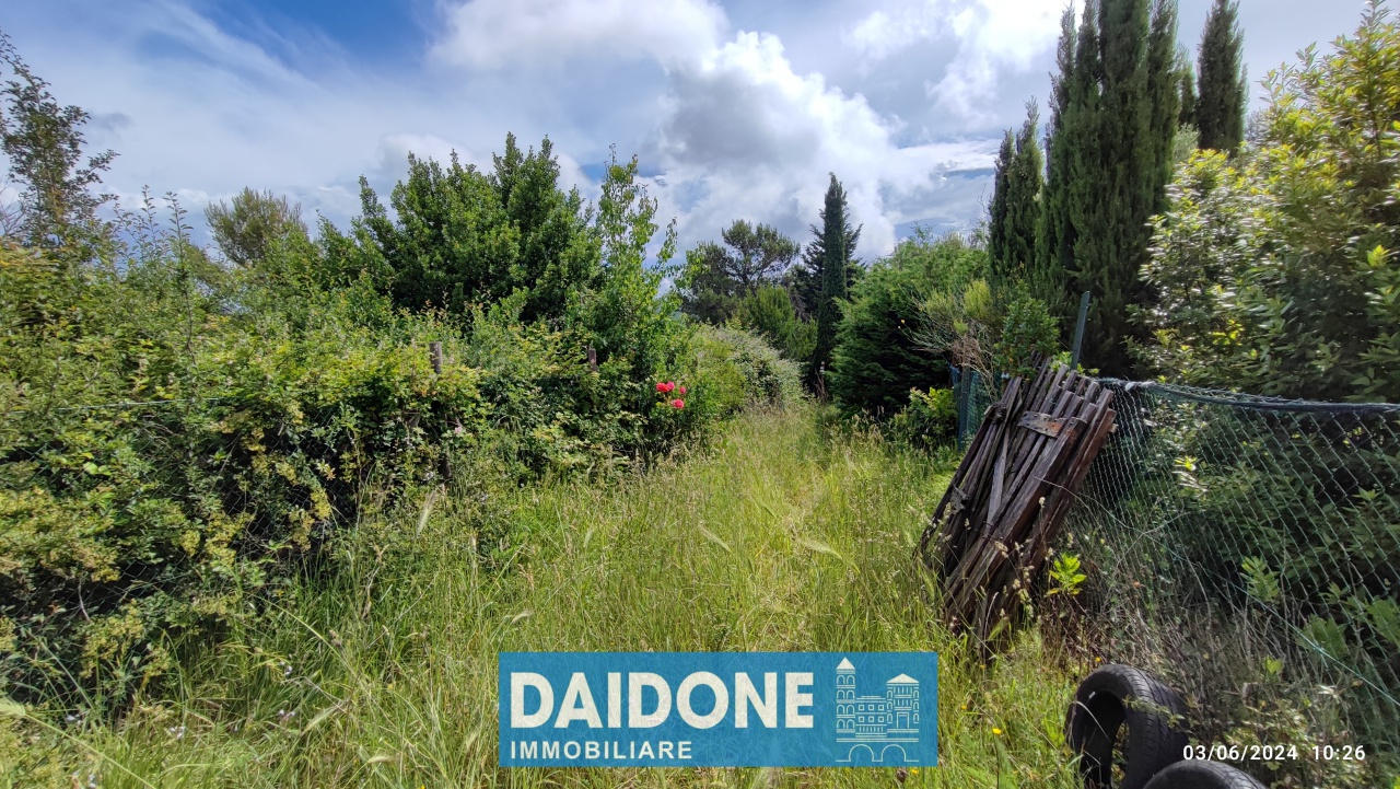 Terreno in vendita a Livorno