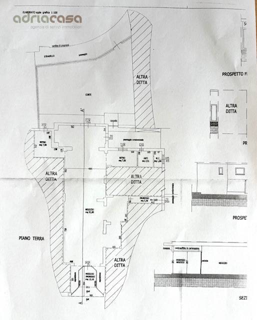 Locale commerciale in affitto a Riccione