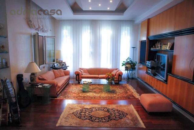 Villa in vendita a Misano Adriatico