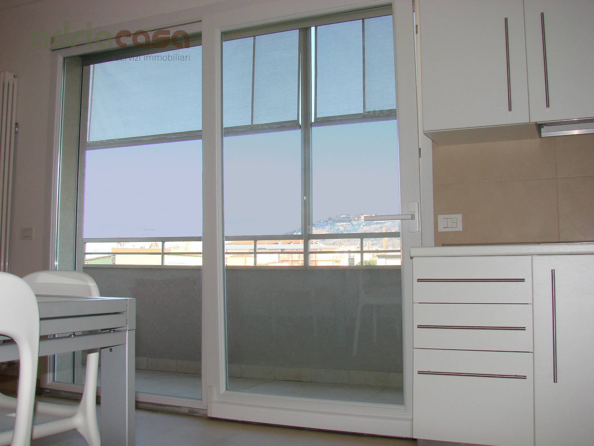 Appartamento in vendita a Gabicce Mare