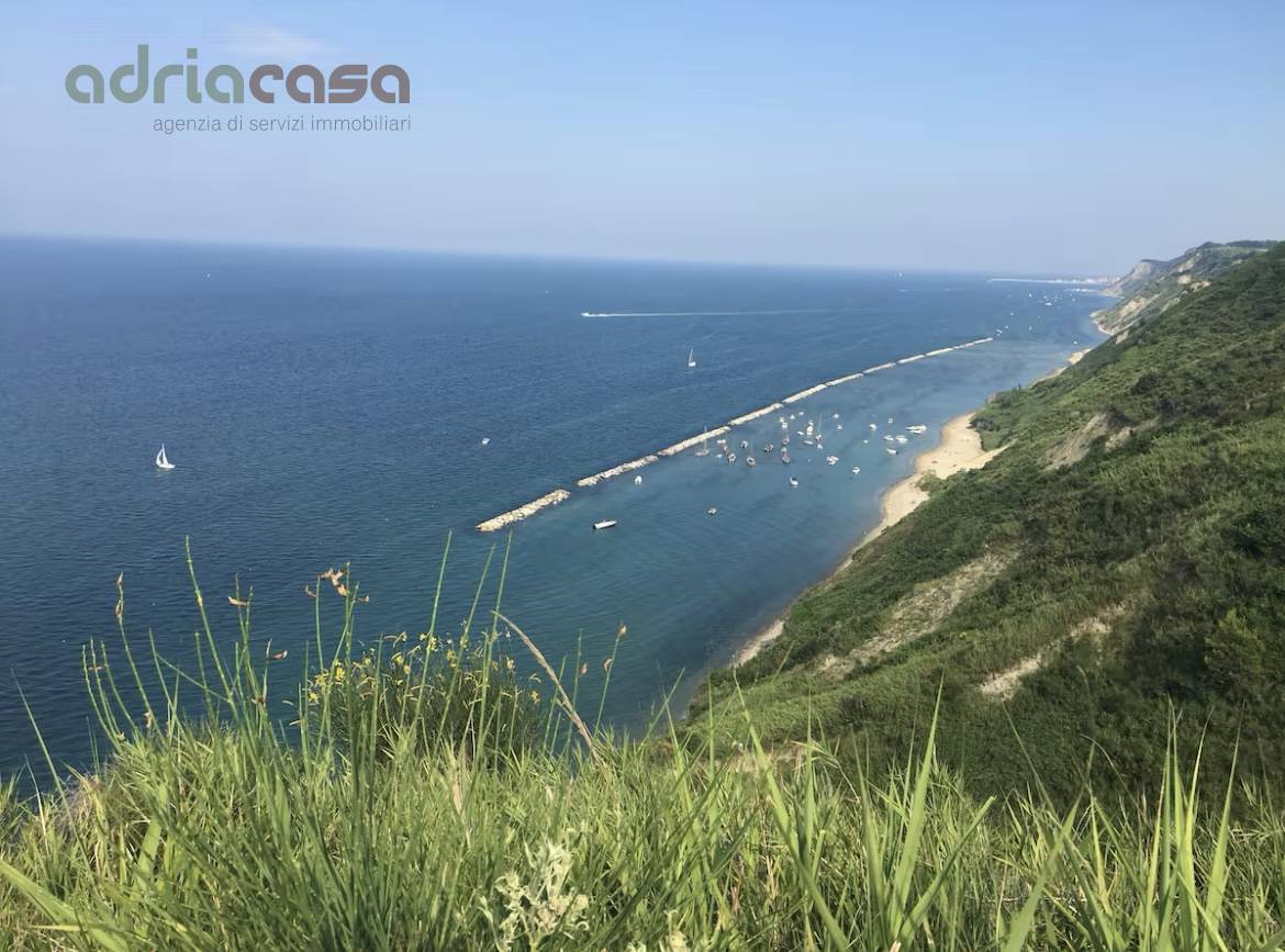 Appartamento in vendita a Gabicce Mare