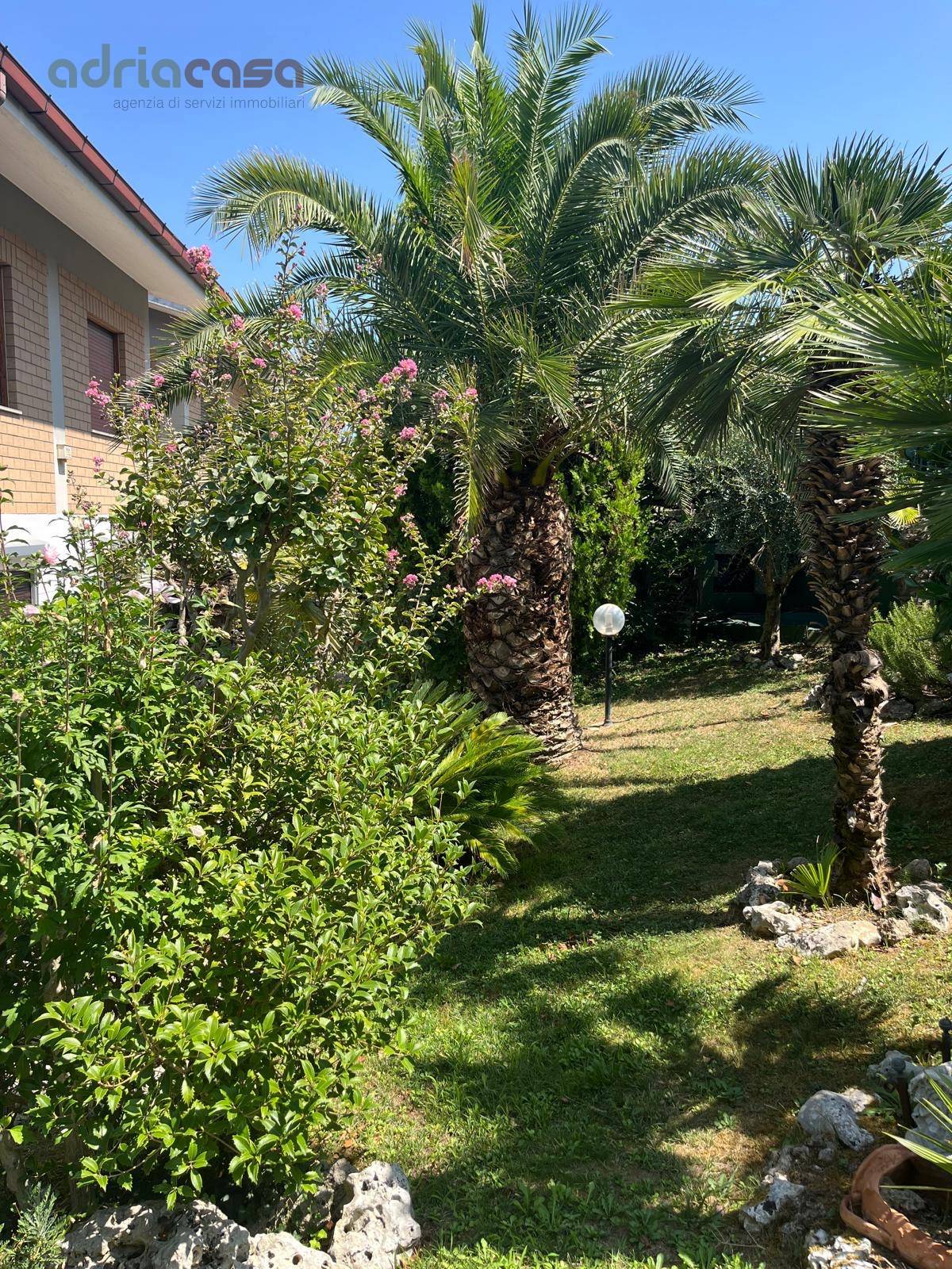 Appartamento in vendita a Riccione