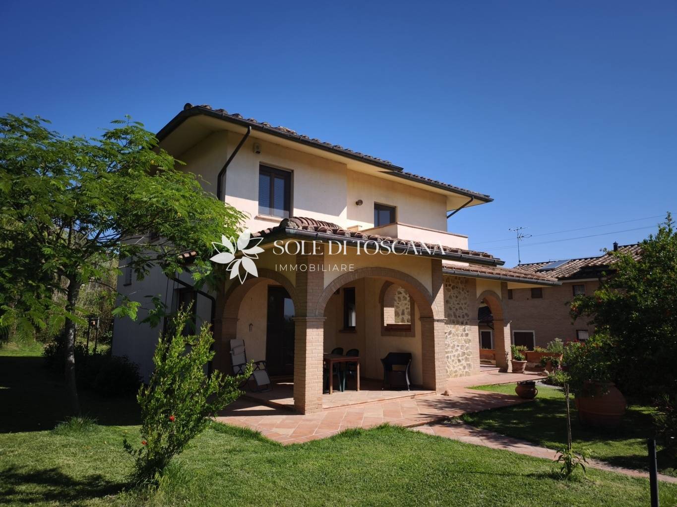 Villa in vendita a Sinalunga