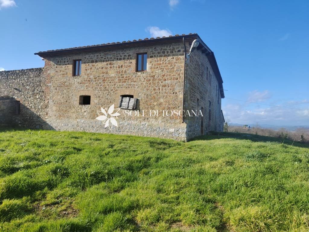 Casale in vendita a Montalcino