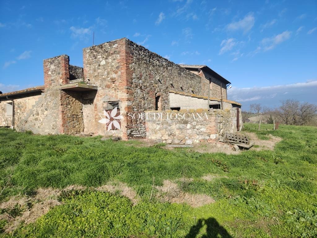 Casale in vendita a Montalcino
