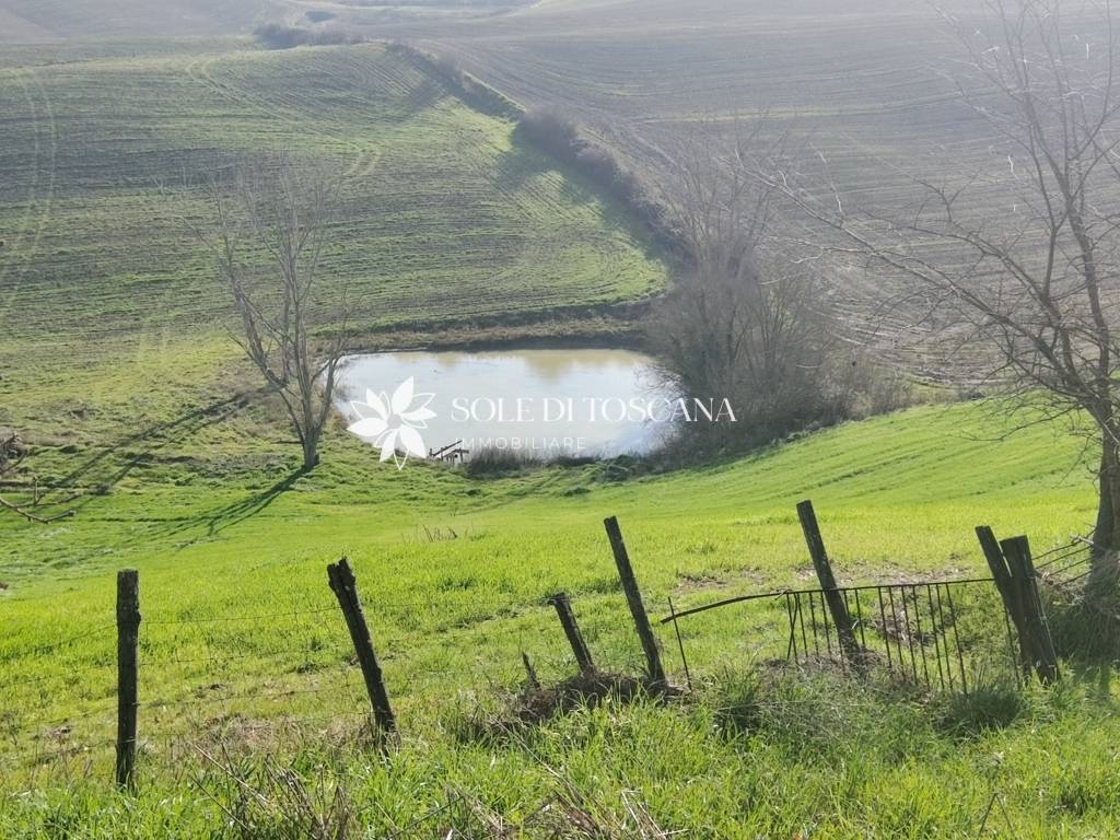 Casale in vendita a Montalcino