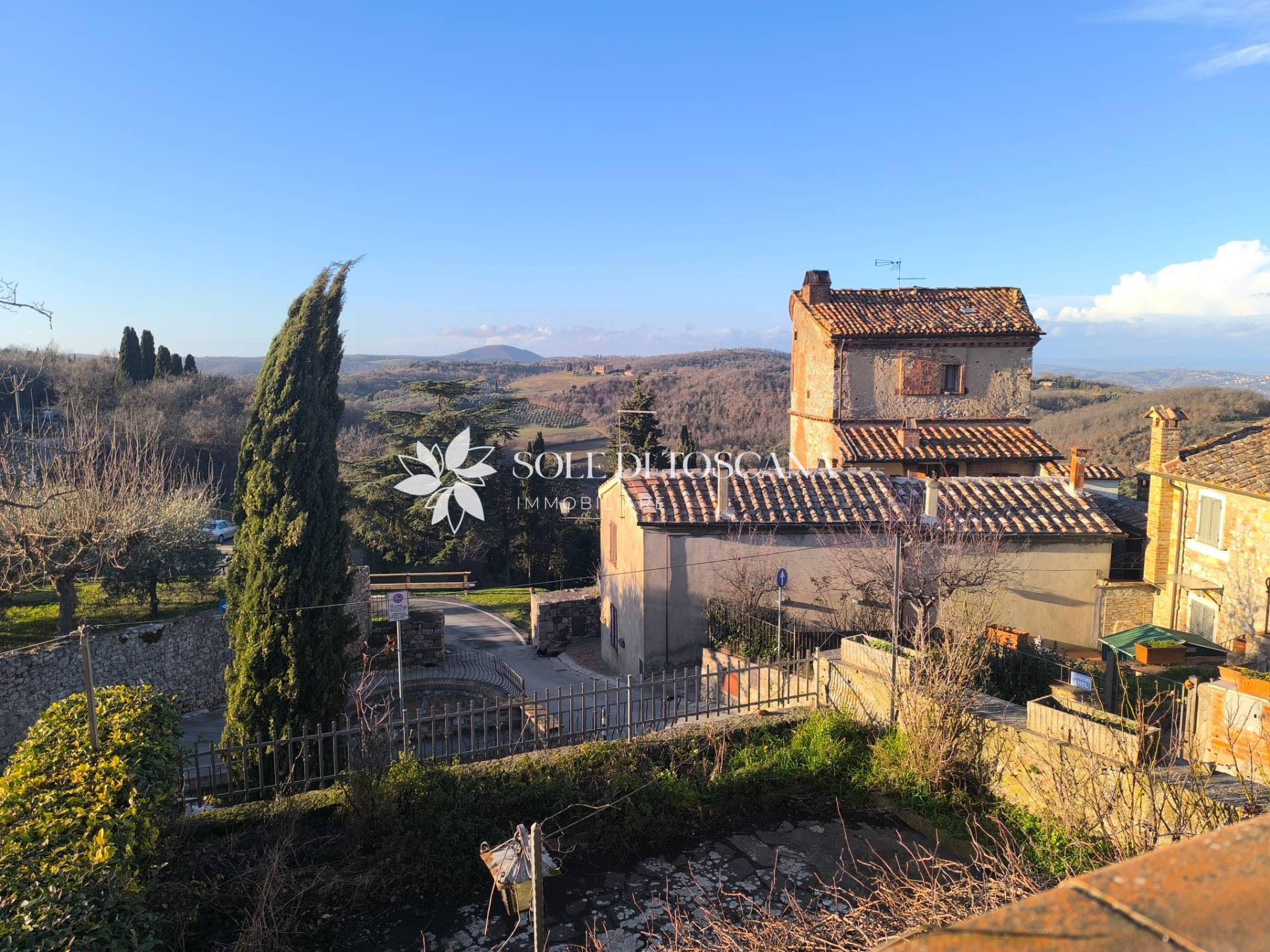 Appartamento indipendente in vendita a Torrita di Siena, Montefollonico