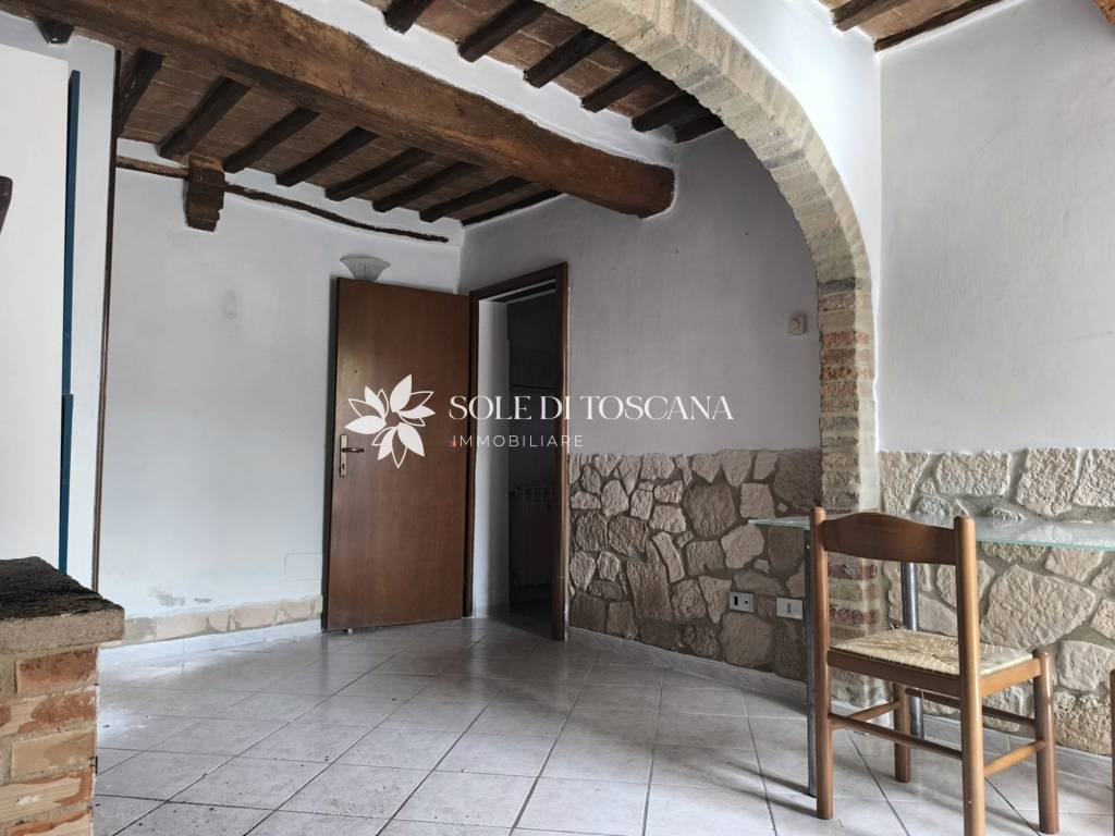 Appartamento in vendita a Montalcino, Torrenieri