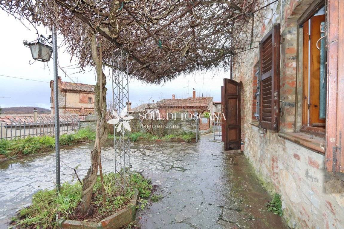 Appartamento indipendente in vendita a Torrita di Siena, Montefollonico