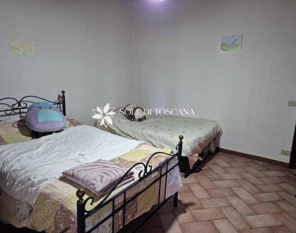 Casa semi indipendente in vendita a Sinalunga