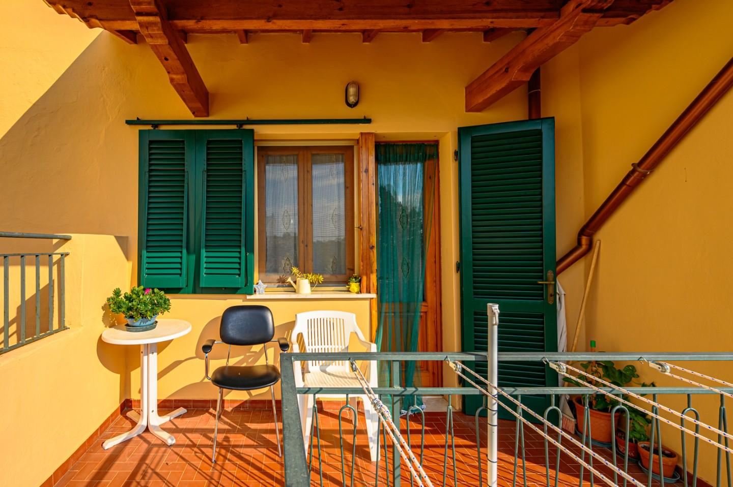 Casa indipendente con terrazzo, Terricciola soianella