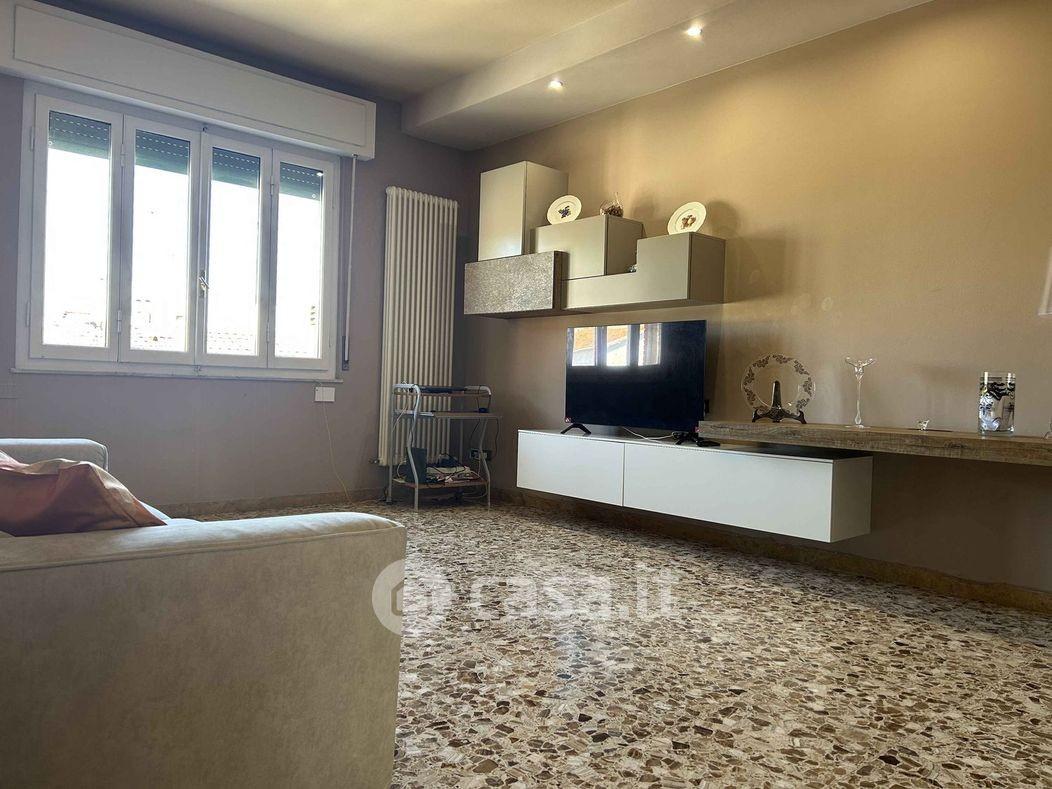 Trilocale ristrutturato, Pisa san marco