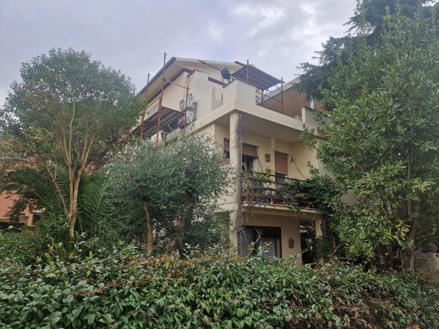 Villa Bifamiliare da ristrutturare, Pisa san giusto