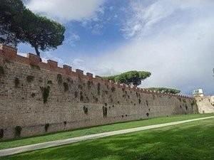 Trilocale da ristrutturare, Pisa borghetto