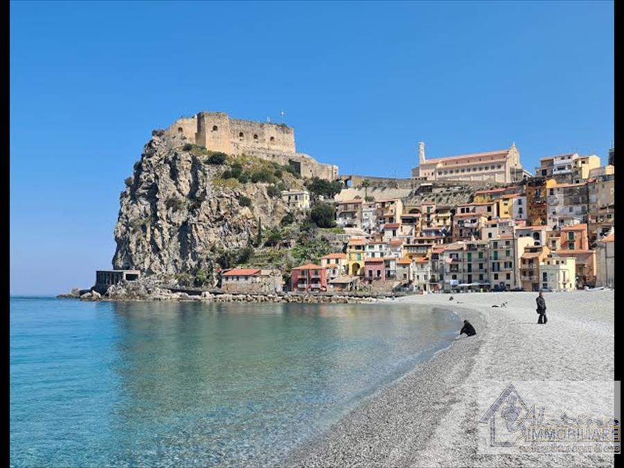 Bilocale ristrutturato in lungomare di scilla, Scilla